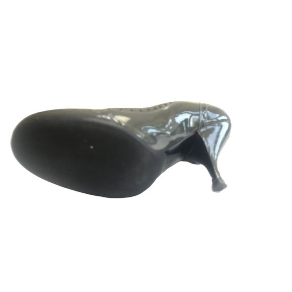MIU MIU SAGE GREEN GREY SPECTATOR Patent Leather Round-Toe Heels! Size 37.5! - Picture 5 of 7